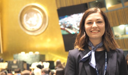Heel-Studentin als Nachwuchsdiplomatin bei der UN in New York